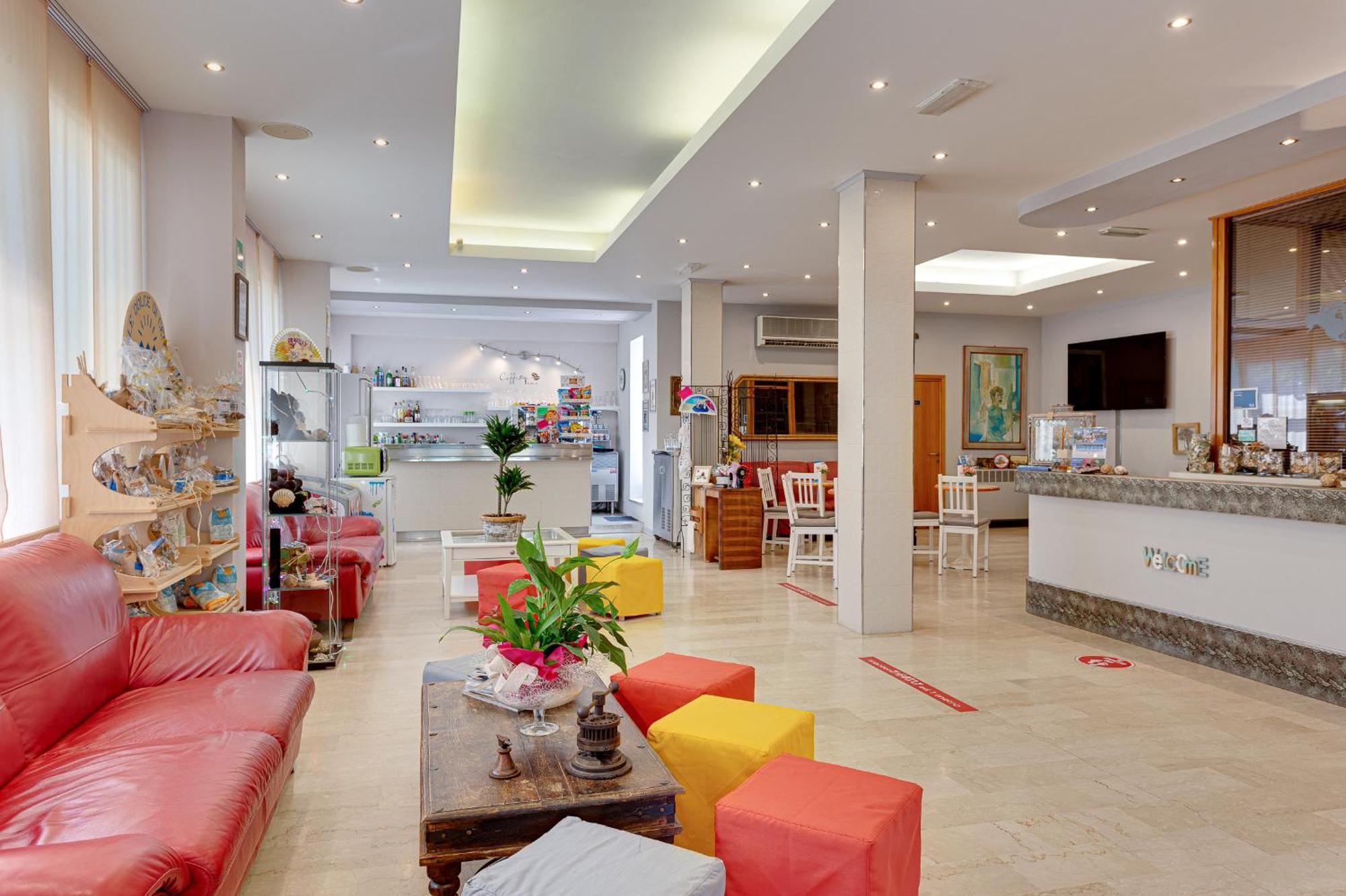 Kiss Hotel 3*
